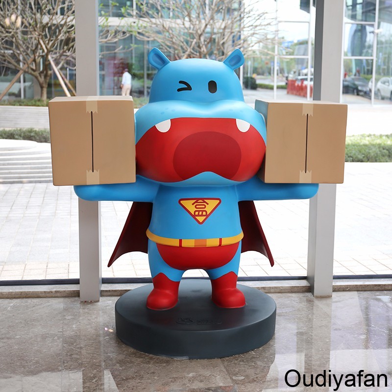 快遞達(dá)人—河馬玻璃鋼雕塑上崗了!