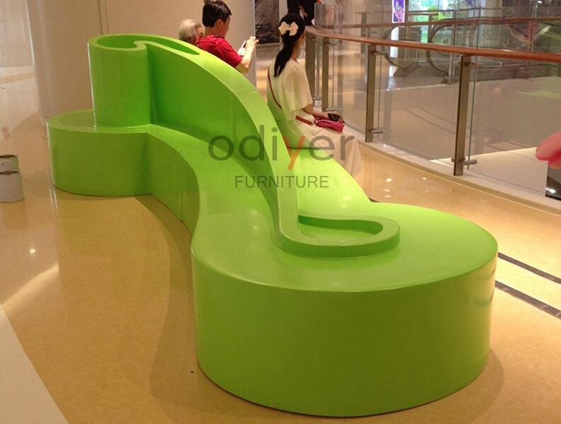 玻璃鋼家具有哪些優(yōu)良的特性? 玻璃鋼家具有哪些優(yōu)良的特性?