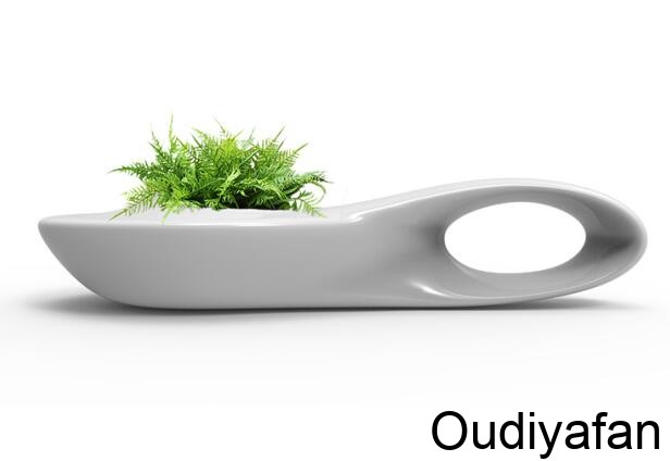 玻璃鋼生產(chǎn)廠家-生產(chǎn)的那些玻璃鋼休閑椅！