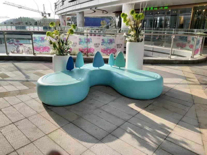 心形玻璃鋼坐凳定制案例