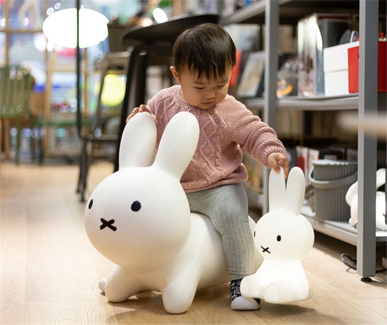 玻璃鋼兒童兔子坐凳 玻璃鋼兒童兔子坐凳