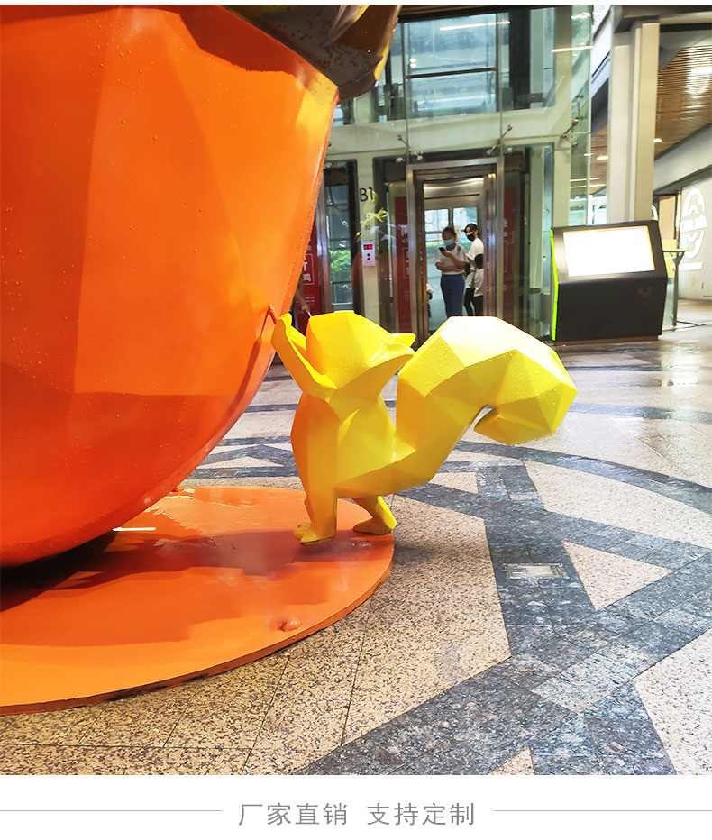 松鼠堅果玻璃鋼雕塑商場造型動物藝術(shù)品擺件 松鼠堅果玻璃鋼雕塑商場造型動物藝術(shù)品擺件