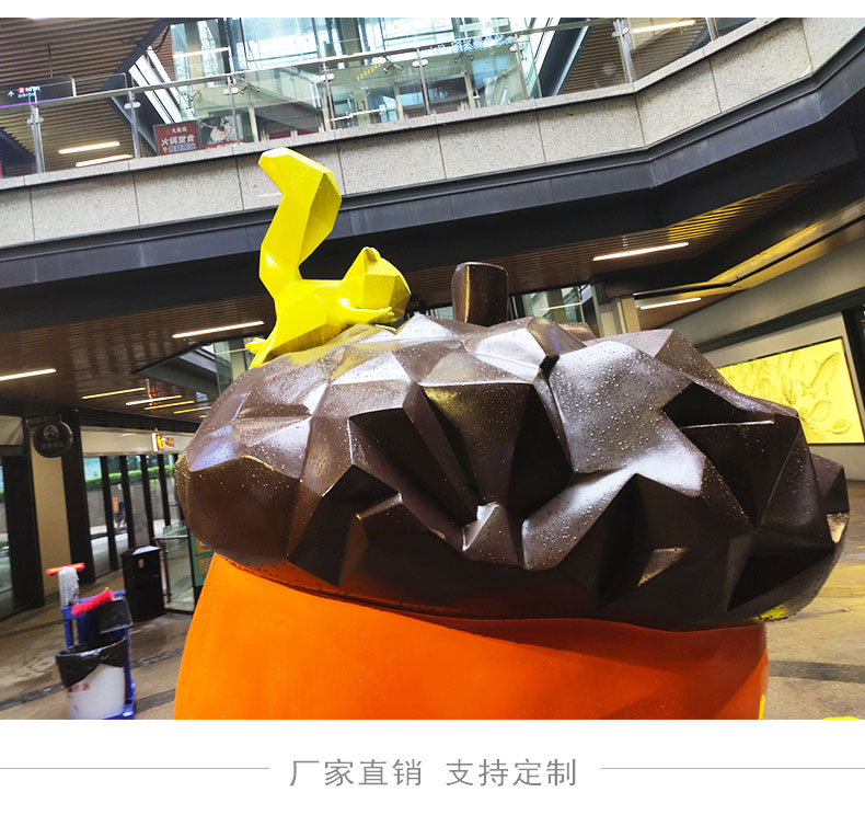 松鼠堅果玻璃鋼雕塑商場造型動物藝術(shù)品擺件 松鼠堅果玻璃鋼雕塑商場造型動物藝術(shù)品擺件