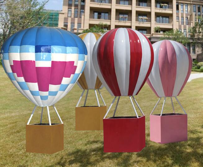 玻璃鋼熱氣球雕塑，商業(yè)街游樂園美陳擺件!