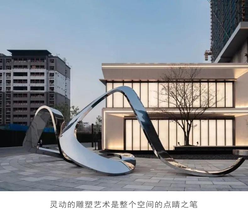 流線不銹鋼景觀雕塑藝術(shù)創(chuàng)意異形擺件