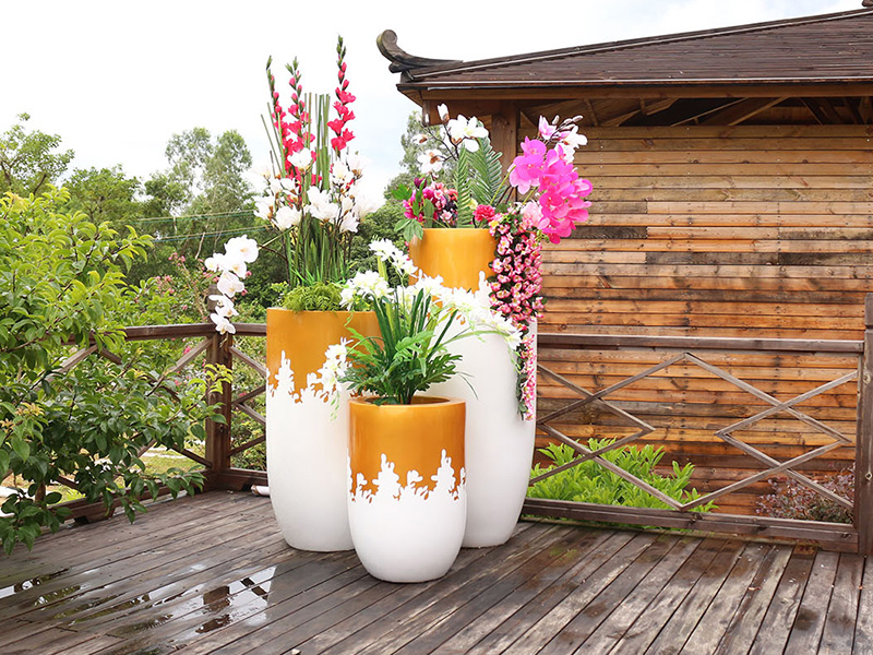 玻璃鋼花盆現(xiàn)代簡(jiǎn)約落地花盆酒店時(shí)尚創(chuàng)意大花盆商場(chǎng)美陳裝飾擺件 玻璃鋼花盆現(xiàn)代簡(jiǎn)約落地花盆酒店時(shí)尚創(chuàng)意大花盆商場(chǎng)美陳裝飾擺件