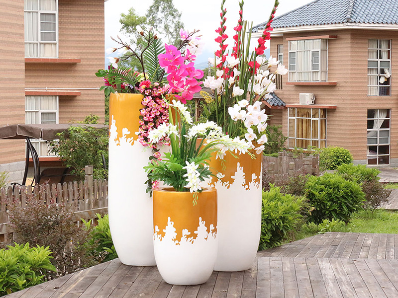 玻璃鋼花盆現(xiàn)代簡(jiǎn)約落地花盆酒店時(shí)尚創(chuàng)意大花盆商場(chǎng)美陳裝飾擺件 玻璃鋼花盆現(xiàn)代簡(jiǎn)約落地花盆酒店時(shí)尚創(chuàng)意大花盆商場(chǎng)美陳裝飾擺件