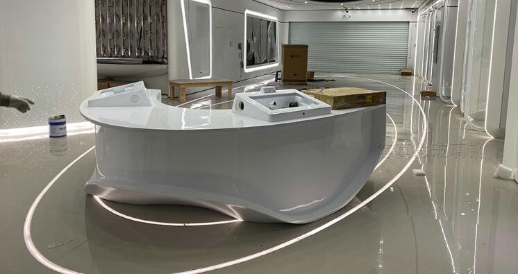 玻璃鋼前臺(tái)，玻璃鋼吧臺(tái)服務(wù)臺(tái)定制價(jià)格是如何計(jì)算的?