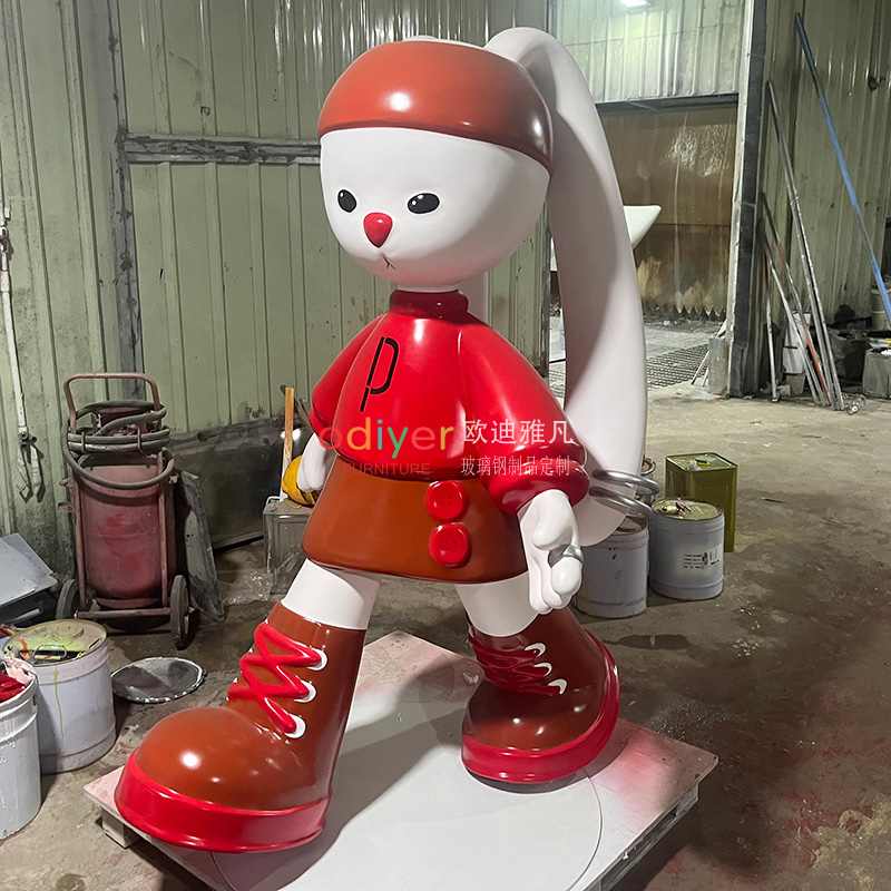 玻璃鋼卡通兔子雕塑人物造型公仔玩偶擺件