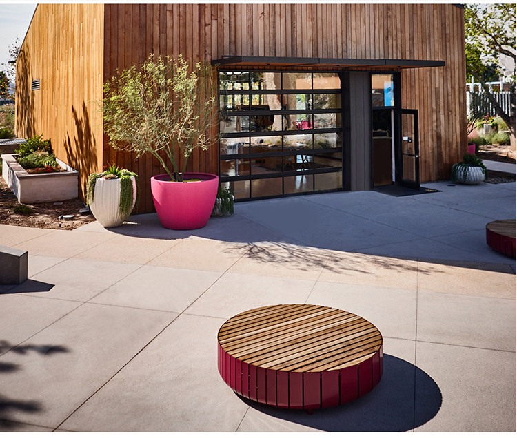 不銹鋼異形防腐木景觀園林坐凳