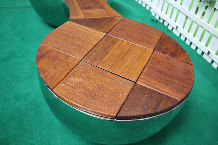 不銹鋼異形木面坐凳扁擔(dān)造型休閑座椅