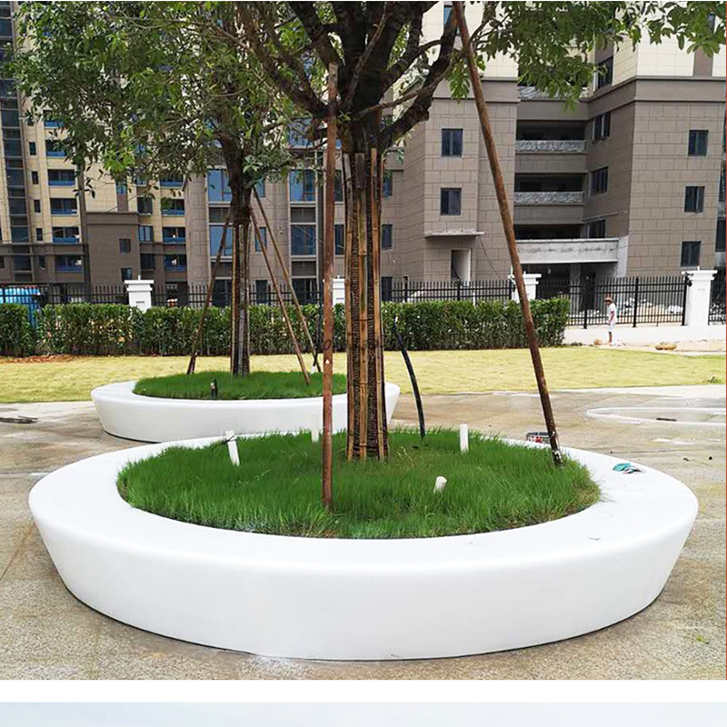 樹池坐凳選擇什么材質(zhì)的比較好，有什么優(yōu)勢?