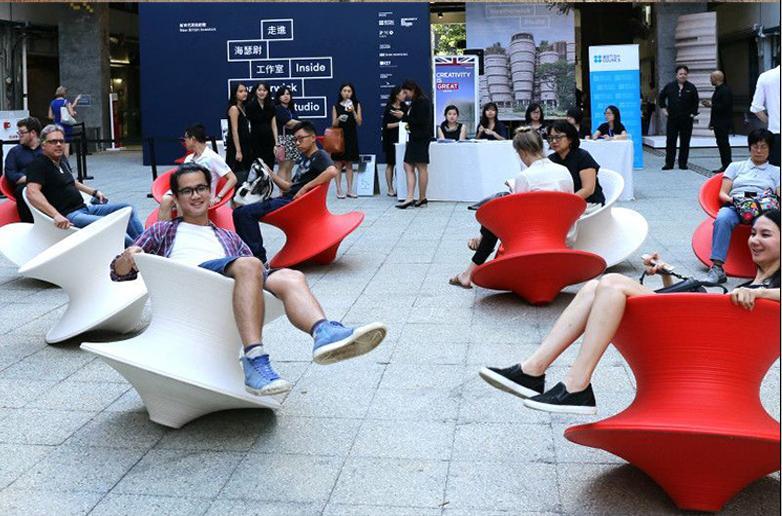 玻璃鋼360度旋轉(zhuǎn)陀螺椅 玻璃鋼360度旋轉(zhuǎn)陀螺椅