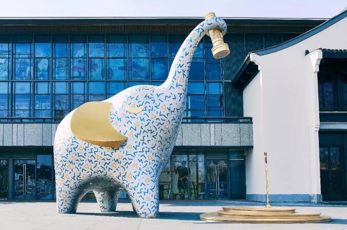 大象雕塑-玻璃鋼ip形象大象擺件為什么這么受歡迎!