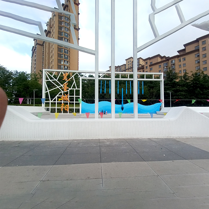 樹池坐凳選擇什么材質(zhì)的比較好，有什么優(yōu)勢?